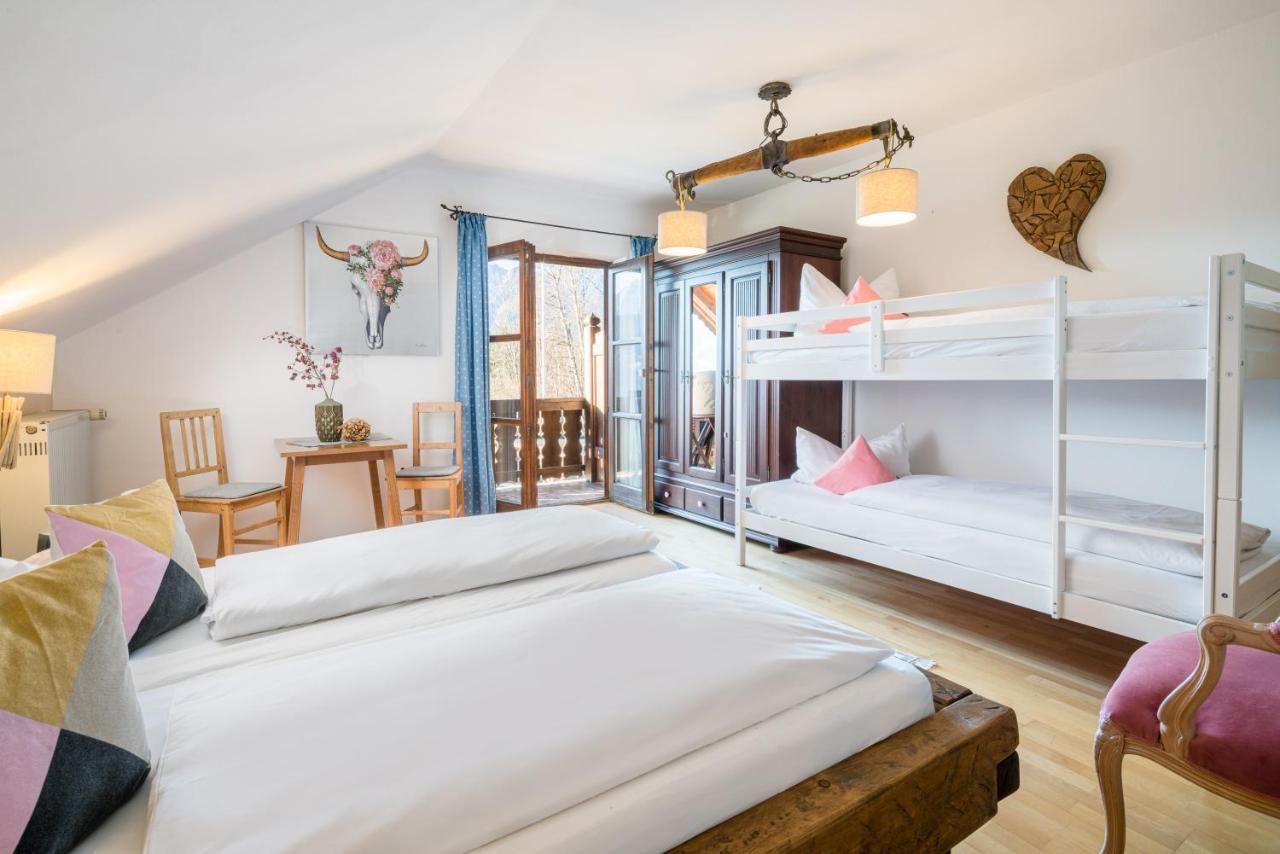 Zur Schoenen Aussicht Hotel Garni Garmisch-Partenkirchen Ngoại thất bức ảnh
