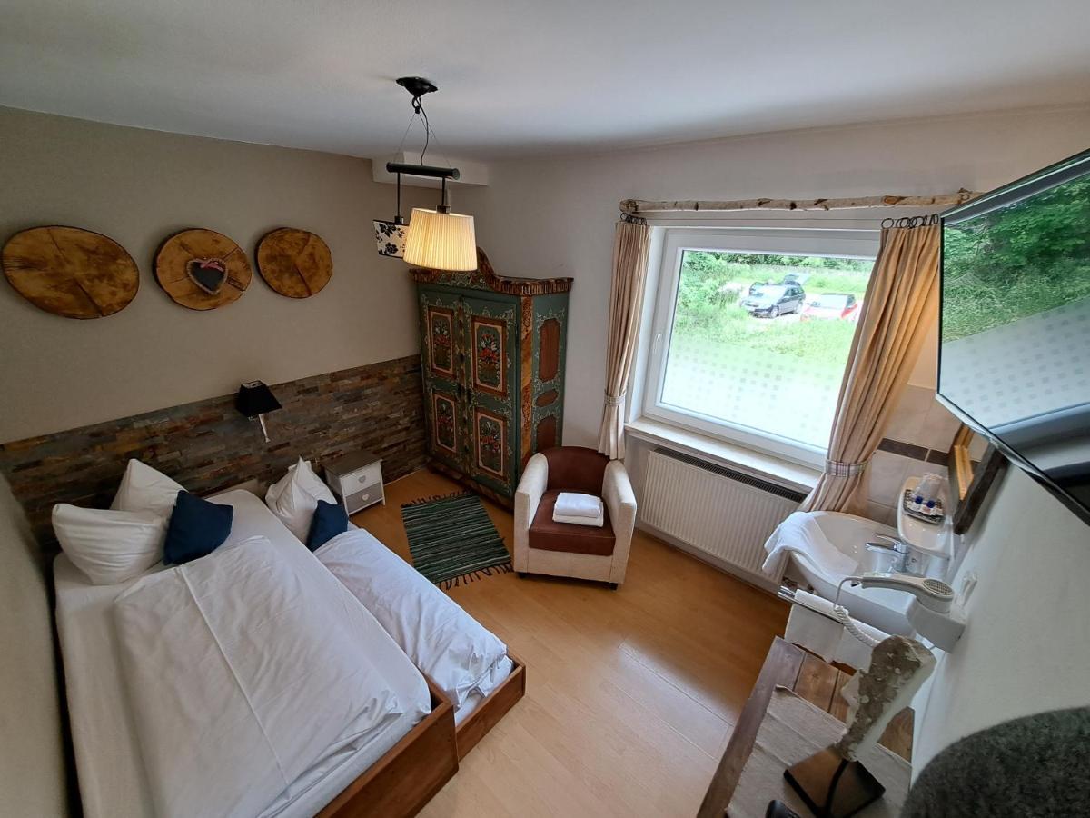 Zur Schoenen Aussicht Hotel Garni Garmisch-Partenkirchen Ngoại thất bức ảnh