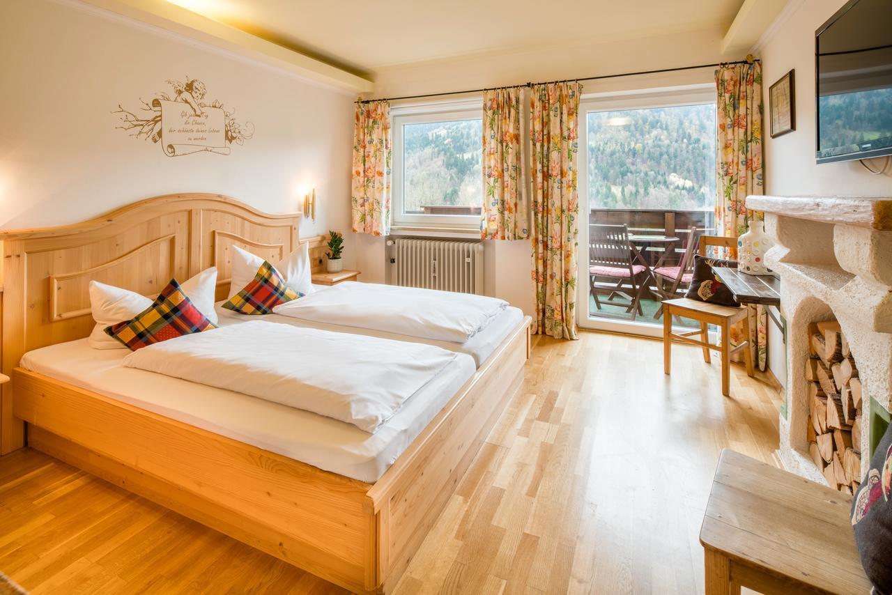 Zur Schoenen Aussicht Hotel Garni Garmisch-Partenkirchen Ngoại thất bức ảnh