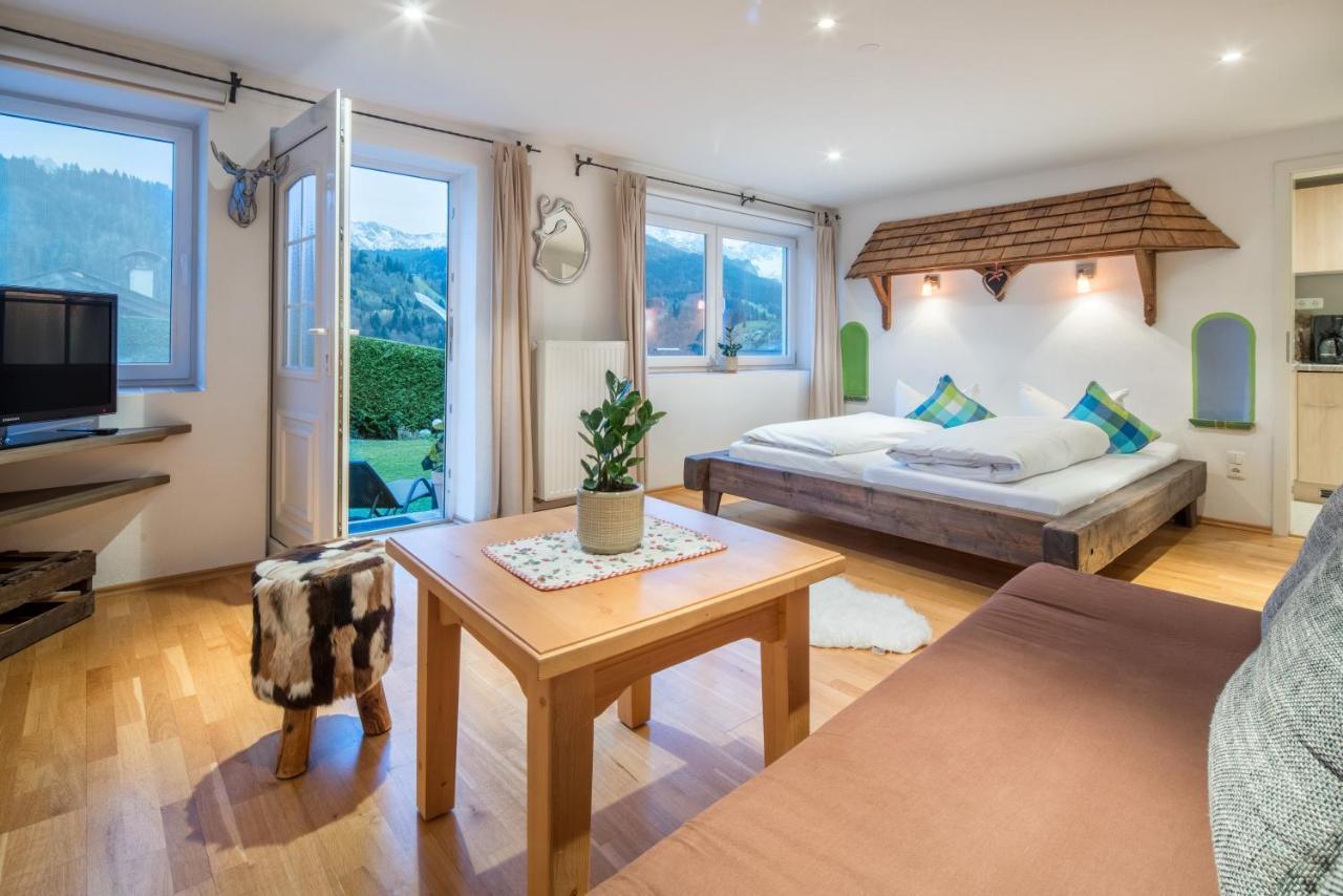 Zur Schoenen Aussicht Hotel Garni Garmisch-Partenkirchen Ngoại thất bức ảnh